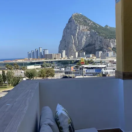 Apartment The Rock Views 1 Min Walking To Gibraltar *